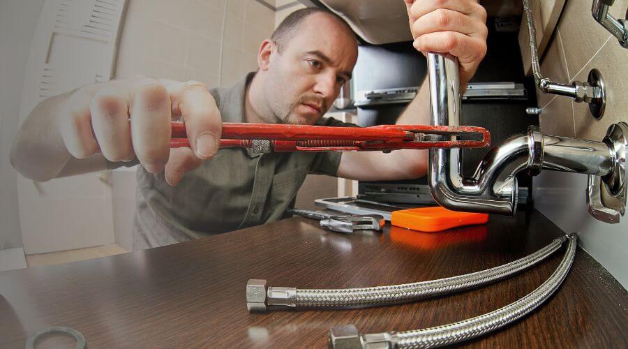 Local annual plumbing maintenance in Hilo, HI